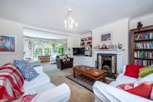 Sitting room- click for photo gallery